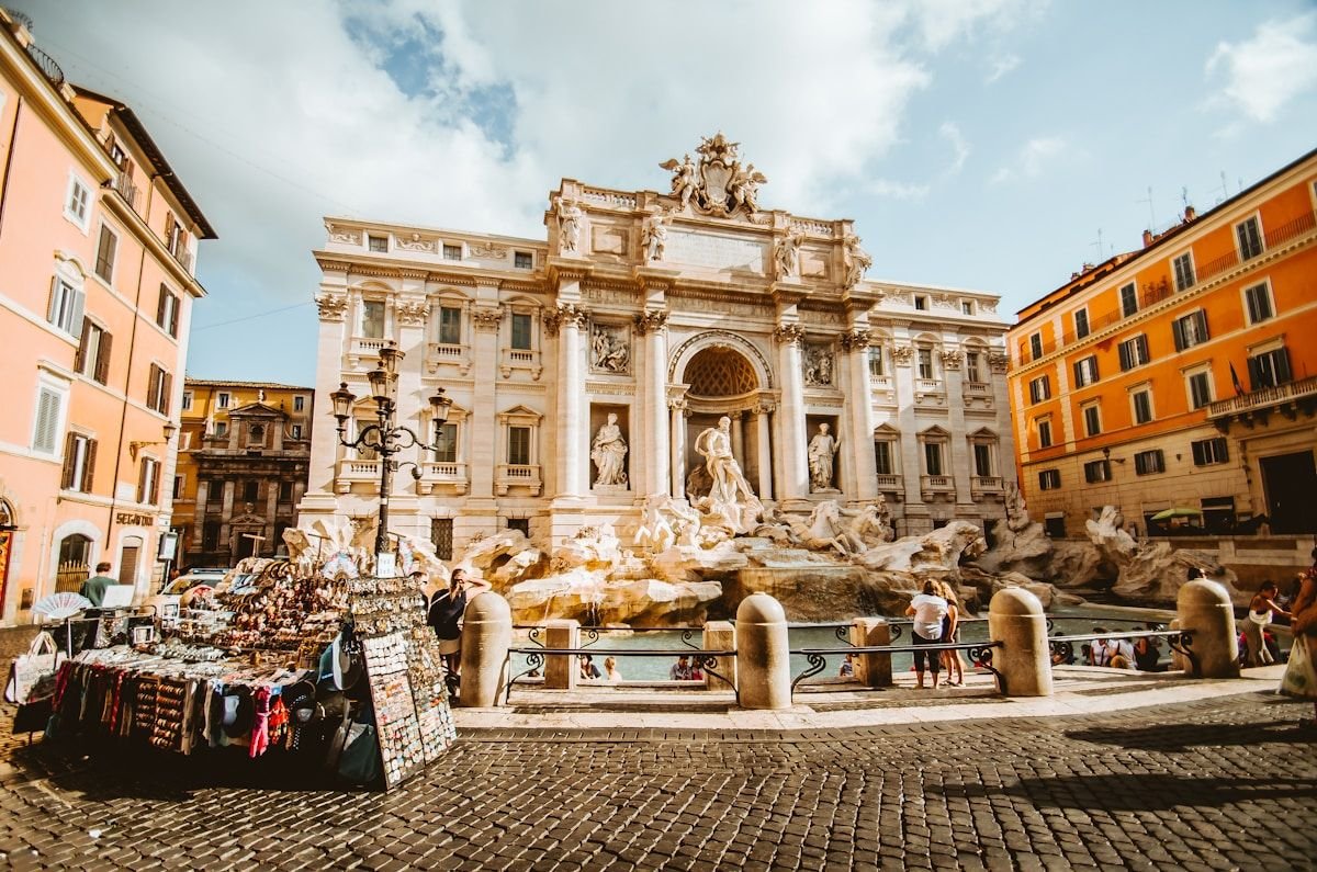 Italy Travel Guide 2026: Best Cities, Tuscany Villas, Milan & Budget Tips Florence Italy skyline rooftops Duomo Giotto Bell Tower Renaissance
