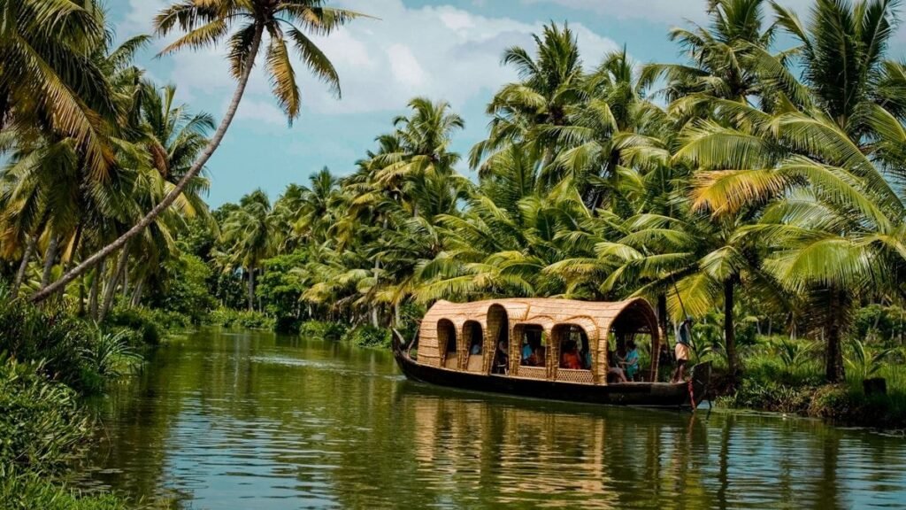 Kerala – God's Own Country: The Complete Travel Guide kerala backwaters houseboat alleppey india
