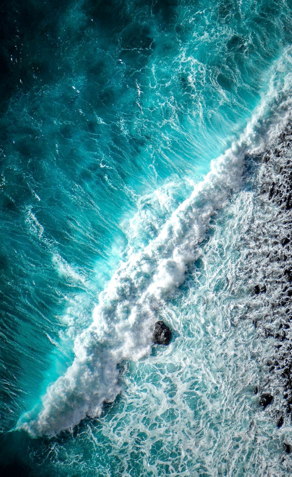 Luxury Cruise Holidays: 3 Things You Must Know Before Booking Luxury cruise ship ocean holiday travel destination Caribbean