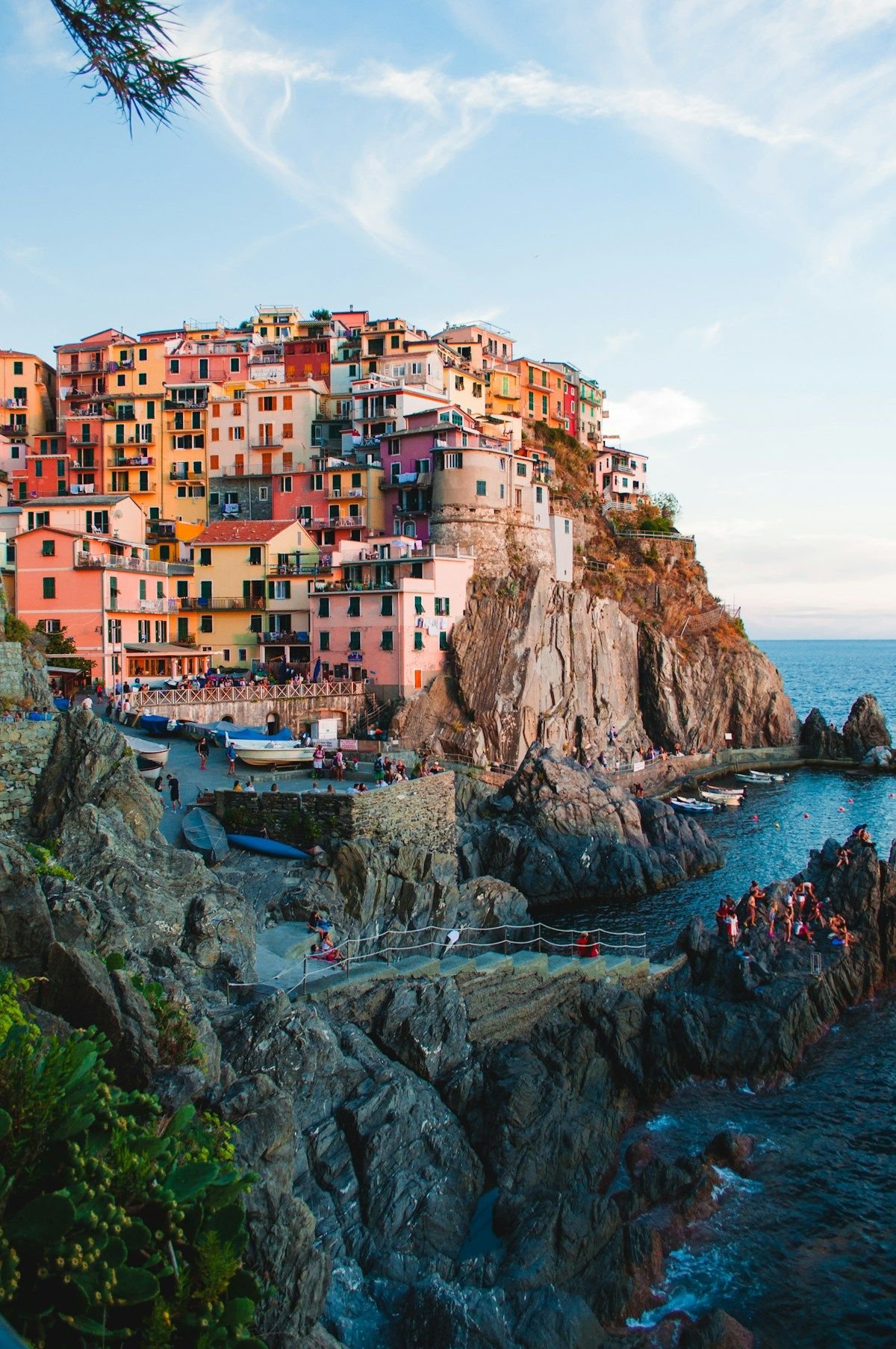 Italy Travel Guide 2026: Best Cities, Tuscany Villas, Milan & Budget Tips Tuscany hills vineyard villa Italy countryside rolling landscape