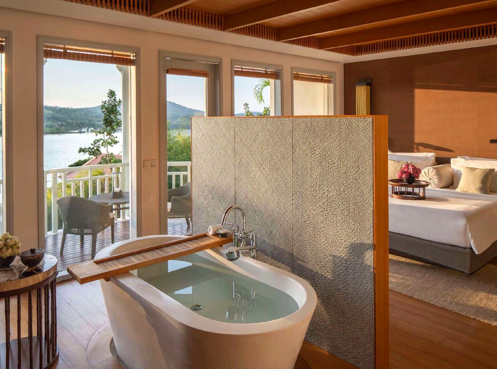 Tour Packages Amatara Bayview Suite